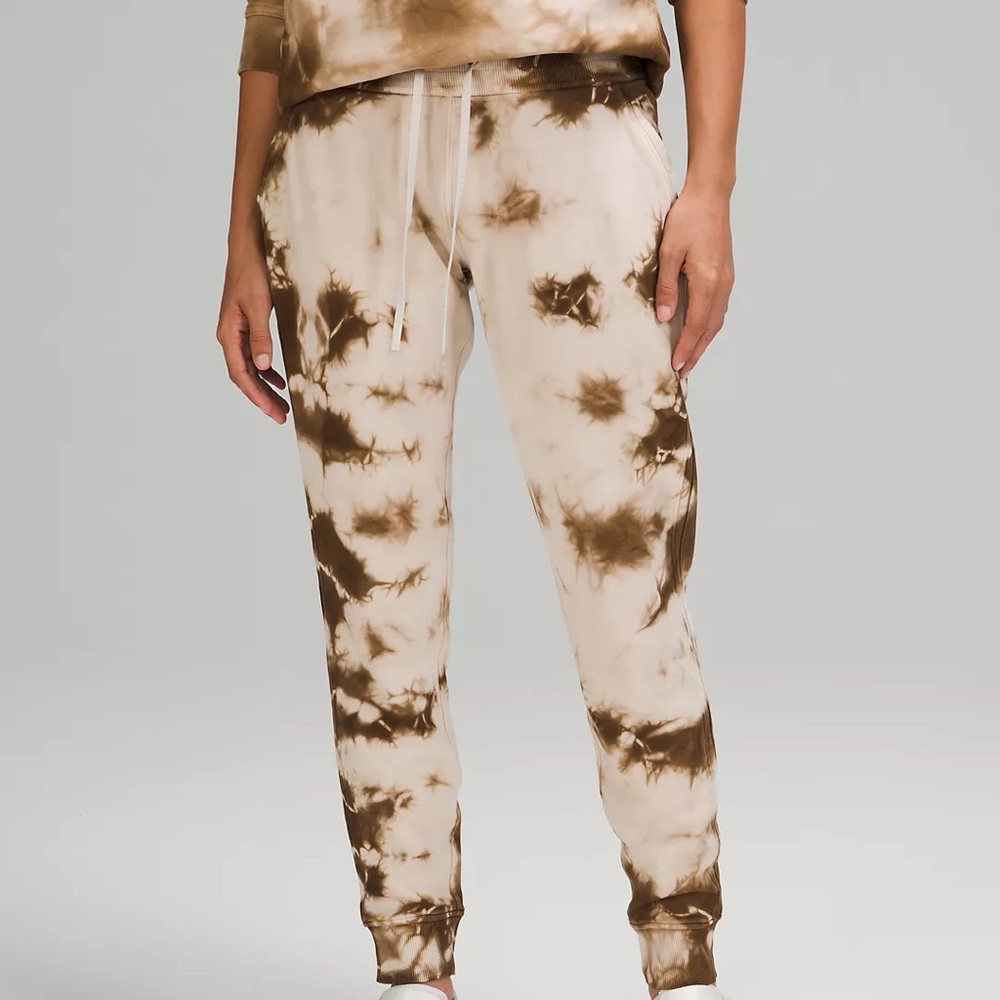 Lululemon Warm down jogger